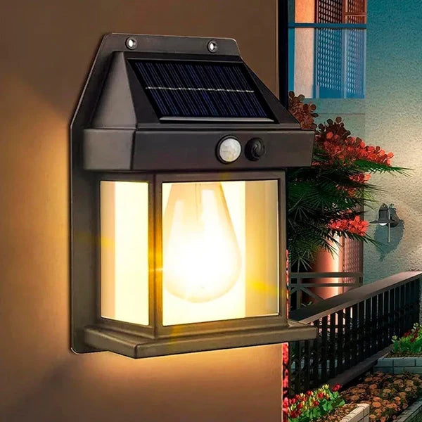 Luminária Solar com Sensor de Movimento – Ilumine com Estilo e Sustentabilidade!