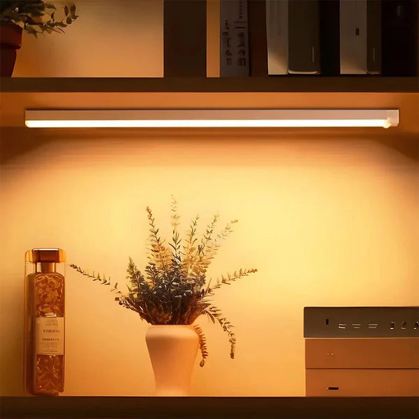 Luminária LED Barra com Sensor de Movimento - Recarregável e Fácil Instalação