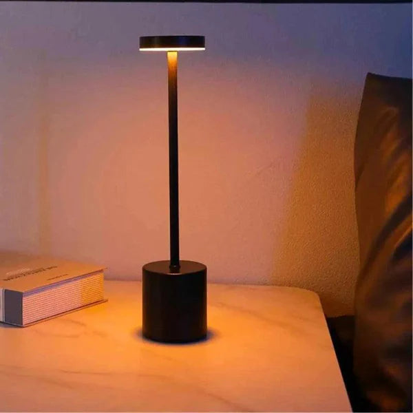 Luminária de Mesa Sem Fio | Bateria Recarregável e Iluminação Ajustável